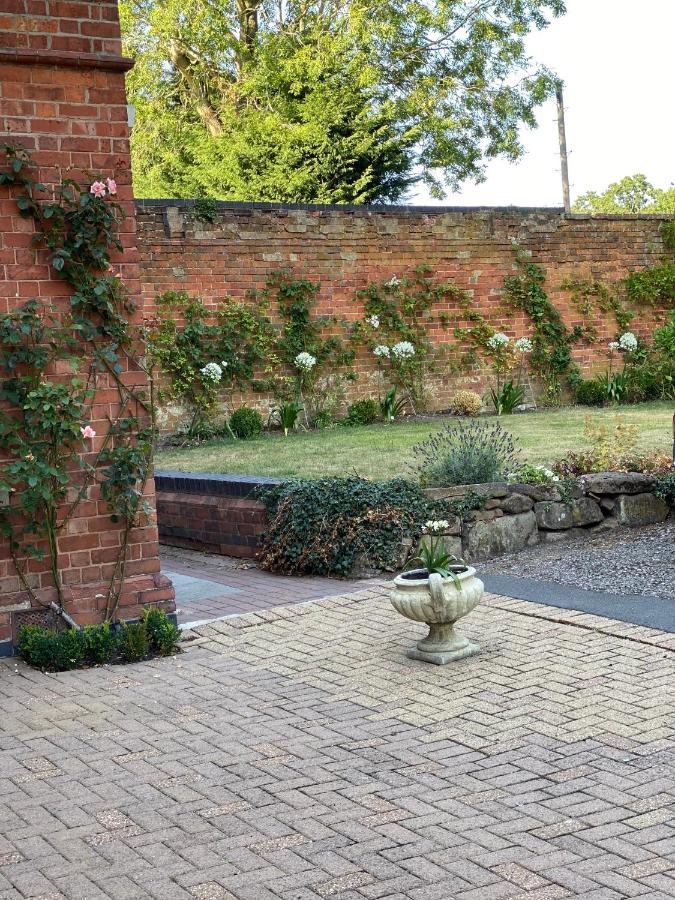 Coundon Lodge Coventry Dış mekan fotoğraf