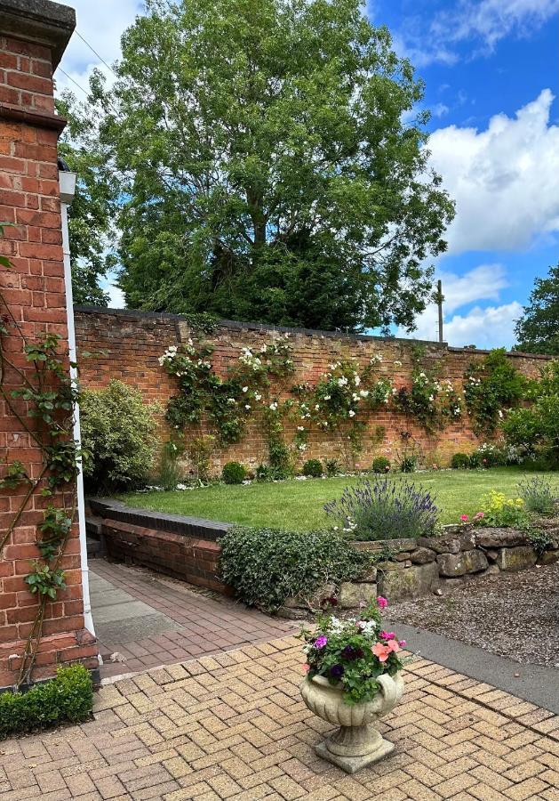 Coundon Lodge Coventry Dış mekan fotoğraf